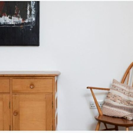Beautiful And Bright !! Town/Harbour Apartment #2 Penzance Bagian luar foto